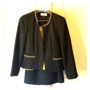 Black tweed skirt suit set with jacket and shell